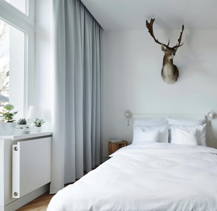 blackhaus-design-tiny-daniel-apartment-near-historic-centre-krakow-krakow-poland-05