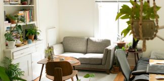 7 Creative Solutions for a Small Student Apartment