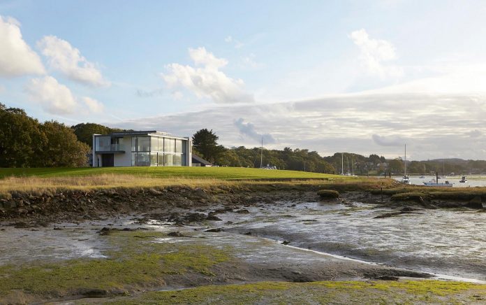 fishbourne-quay-old-industrial-building-converted-mixed-use-development-north-shore-isle-wight-03