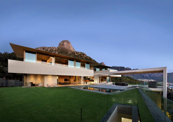 OVD-919-House-by-SAOTA-02